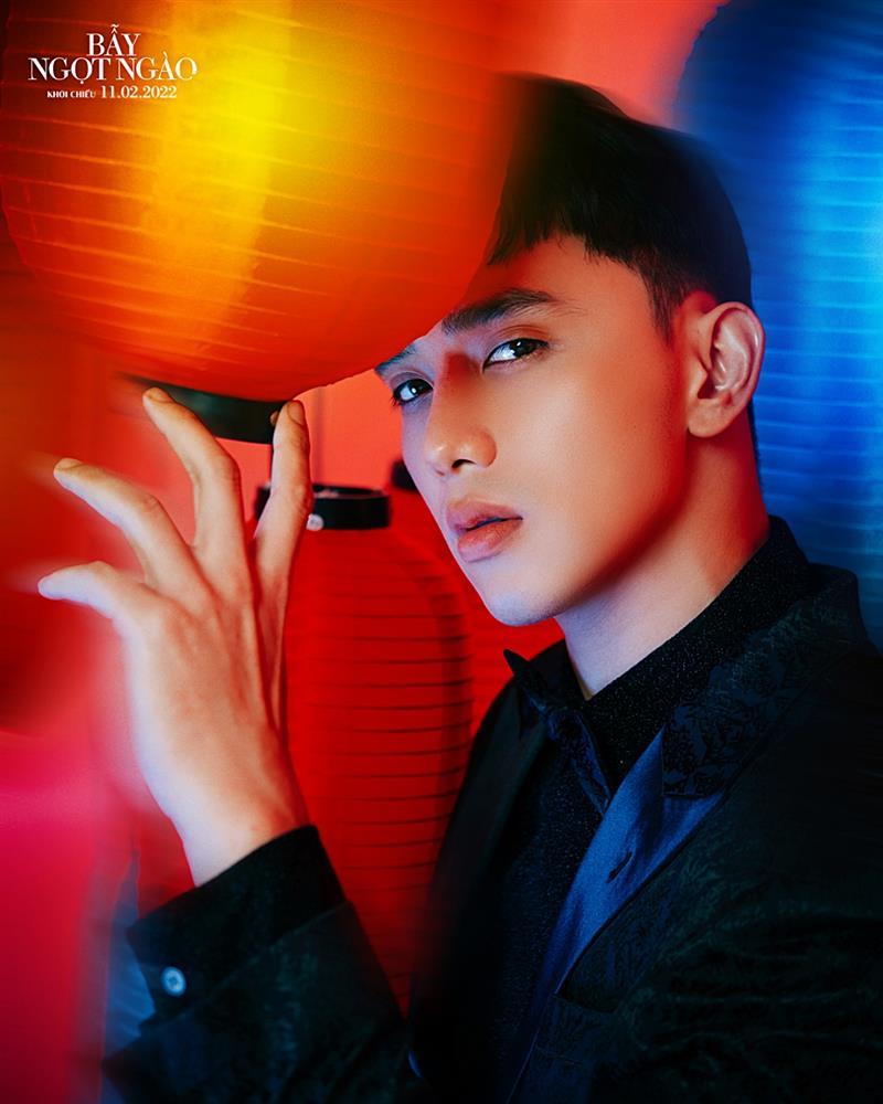 Thuận Nguyễn cùng dàn diễn viên Bẫy Ngọt Ngào chúc mừng năm mới 2Sao-2