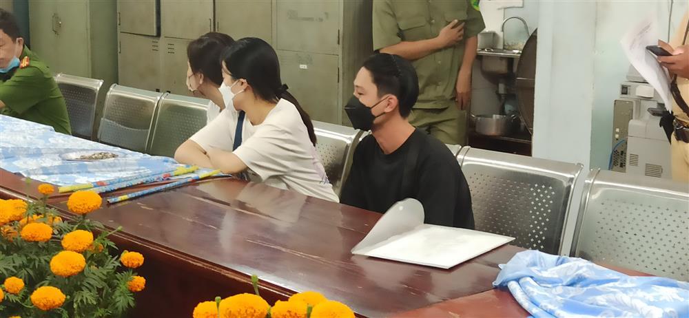 Đốt pháo trái phép, nhiều người bị công an mời làm việc-2