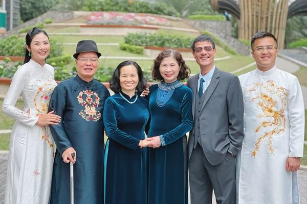 Lộ biệt thự gia đình hôn phu Ngọc Hân, nhìn chuẩn nhà giàu-17