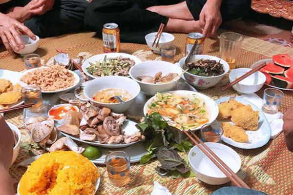 Tôi bán hàng online, chị dâu nhắn tin ủng hộ nhưng yêu cầu sốc óc-3