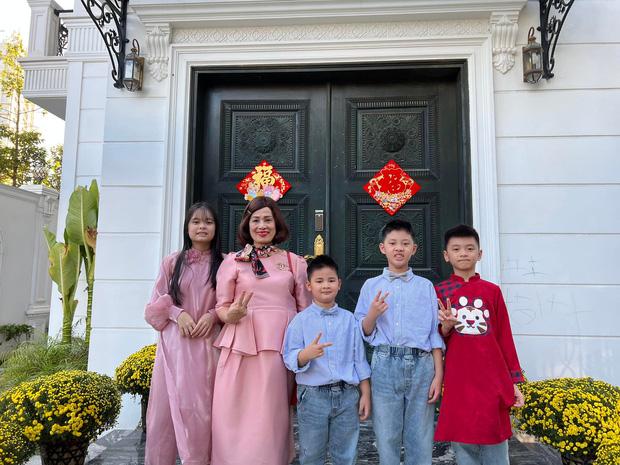 Hằng Túi đăng ảnh chồng cũ lên mạng ngay đầu năm, chuyện gì đây?-3