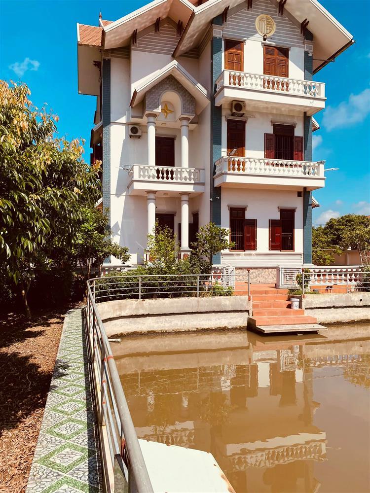 Lộ biệt thự gia đình hôn phu Ngọc Hân, nhìn chuẩn nhà giàu-2