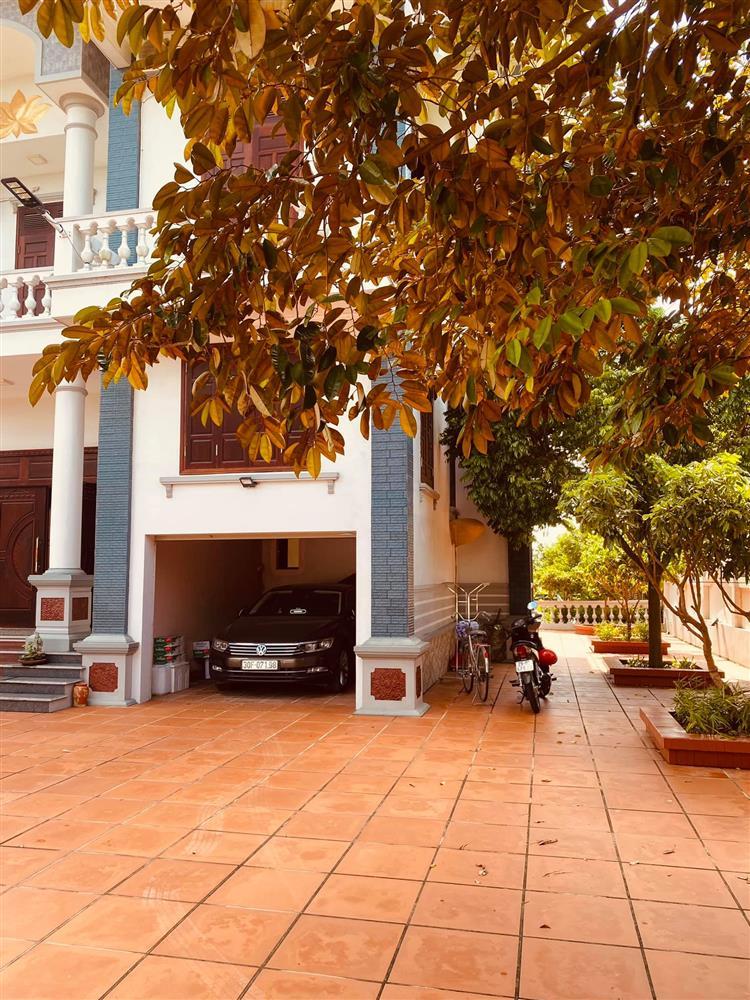 Lộ biệt thự gia đình hôn phu Ngọc Hân, nhìn chuẩn nhà giàu-12