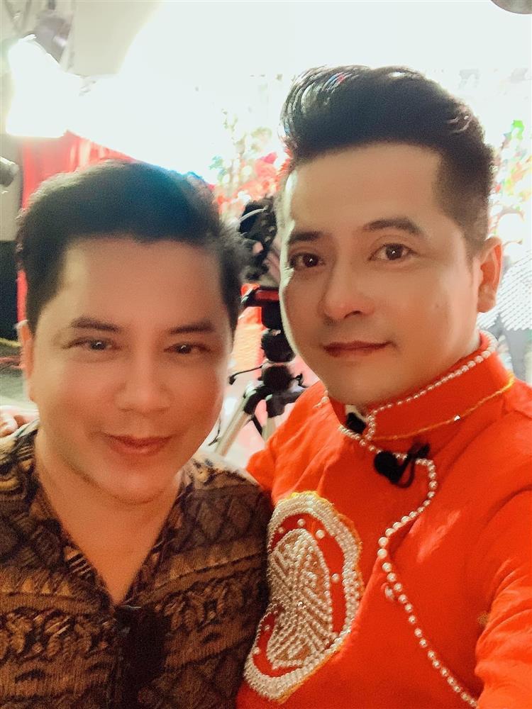 Ca sĩ Quang Toàn qua đời 28 Tết tại sân bay Mỹ-2