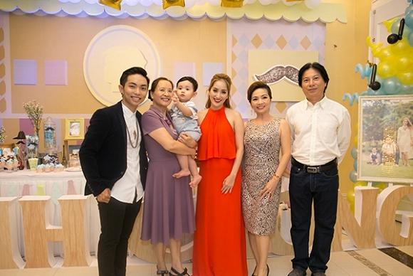 Mối quan hệ của Khánh Thi và bố mẹ Phan Hiển-3