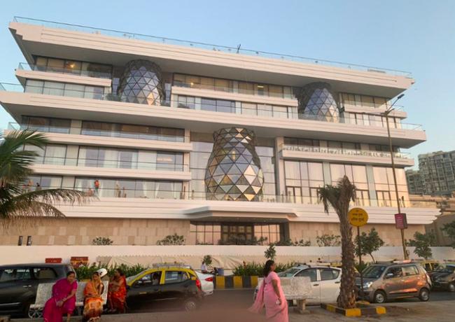 Đám cưới xa hoa tiêu tốn hơn 2,3 nghìn tỷ đồng của con gái tỷ phú giàu nhất châu Á-7