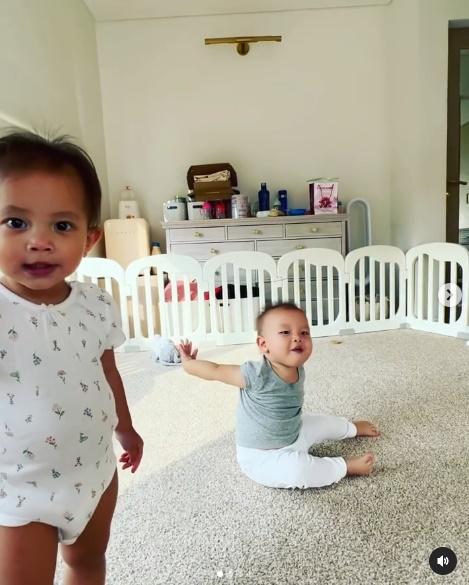 Leon - Lisa tập yoga bắt chước Hà Hồ nhìn cưng xỉu!-6