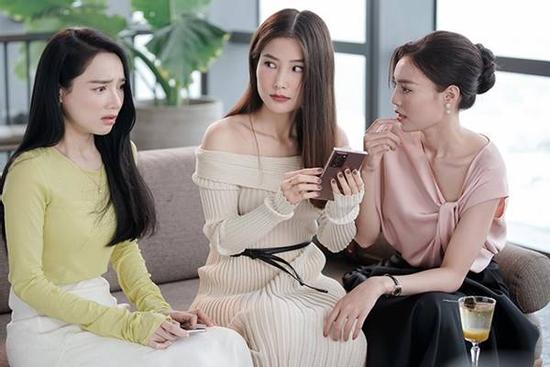 Điểm trừ diễn xuất của Lan Ngọc, Nhã Phương