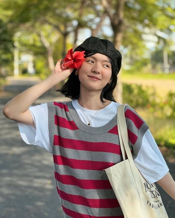 Thêm loạt ảnh cũ không rõ thời điểm của Hải Tú bị đào lại-2