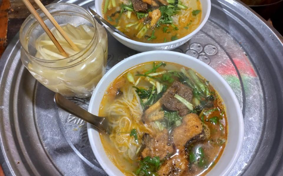 Tò mò canh cá, bún cá – món khai xuân ở  quê hương năm tấn-1