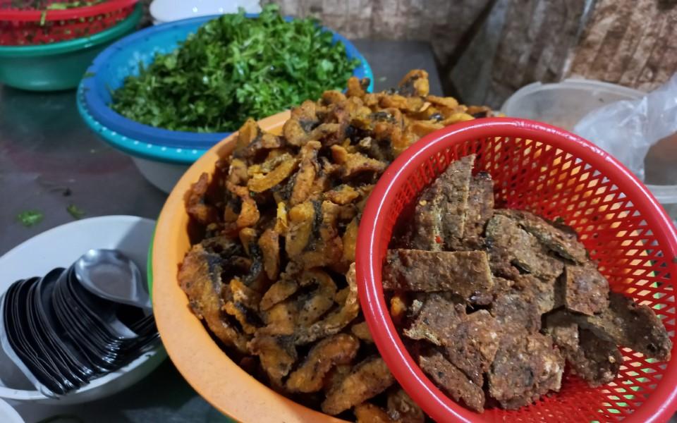 Tò mò canh cá, bún cá – món khai xuân ở quê hương năm tấn-2