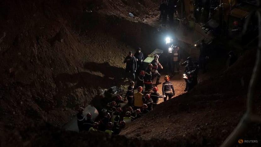 Thế giới tiếc thương cậu bé Morocco tử vong dưới giếng-2
