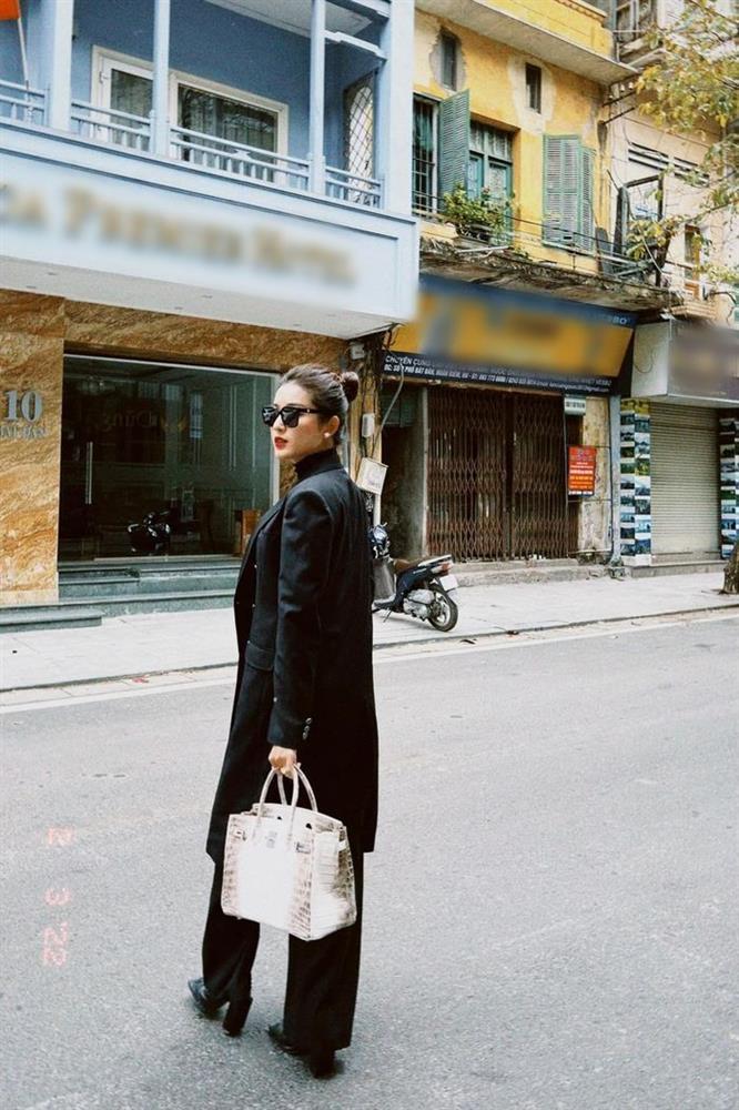 Lệ Quyên, Huyền My xách túi tiền tỷ từng khiến Ngọc Trinh ê chề-5