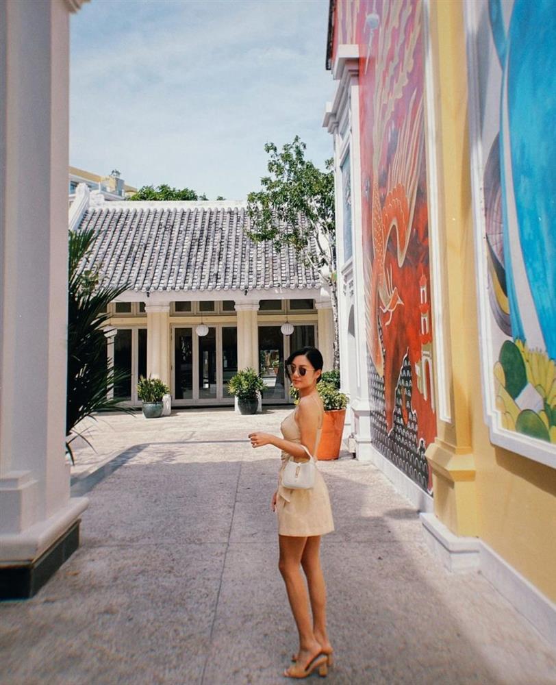 Văn Mai Hương phút trước tong teo, phút sau như bà bầu?-6