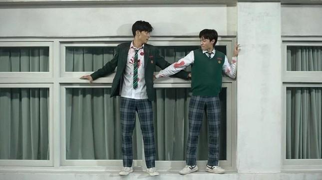 Siêu phẩm zombie Hàn và những hạt sạn đáng tiếc-4