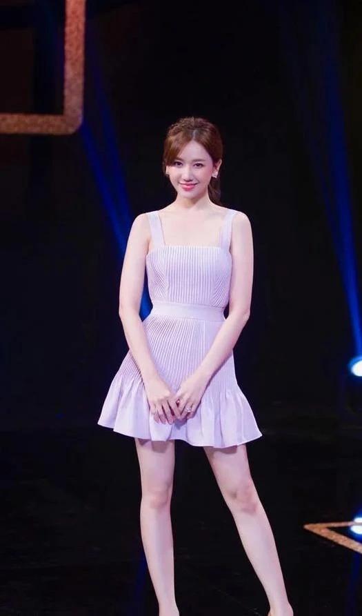 Dàn mỹ nhân Việt thoát mác chân cột đình, nhất là Văn Mai Hương-6