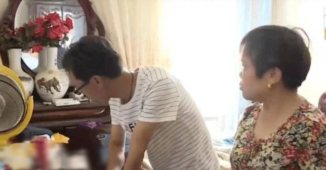 Chàng trai 36 tuổi mẹ vẫn đút cơm, nghiện nặng game online-3