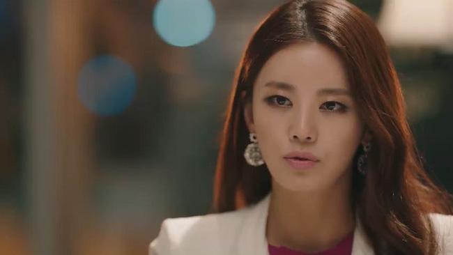 Em dâu ngang ngược đưa con đến cửa nhà la lối hống hách-2