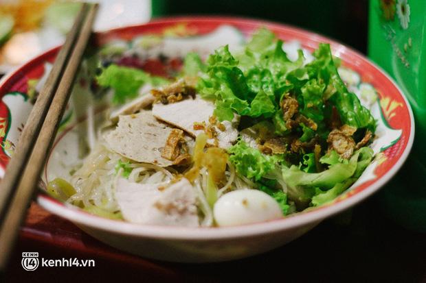 Bảng giá hủ tiếu khiến khách hàng nhìn đã muốn phát lú-2