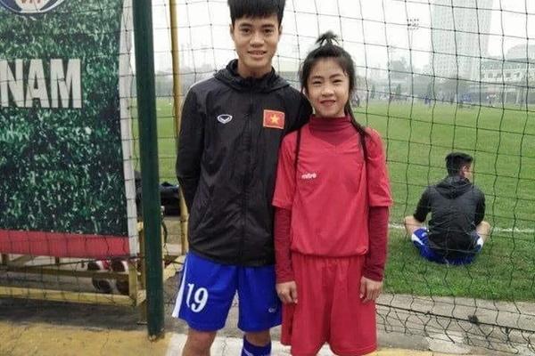 MC Lại Văn Sâm phán căng về hot girl bóng đá Thanh Nhã-6