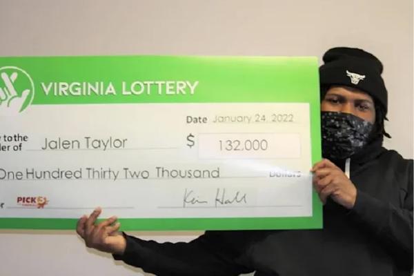 Người đàn ông Mỹ trúng 264 tờ vé số-2