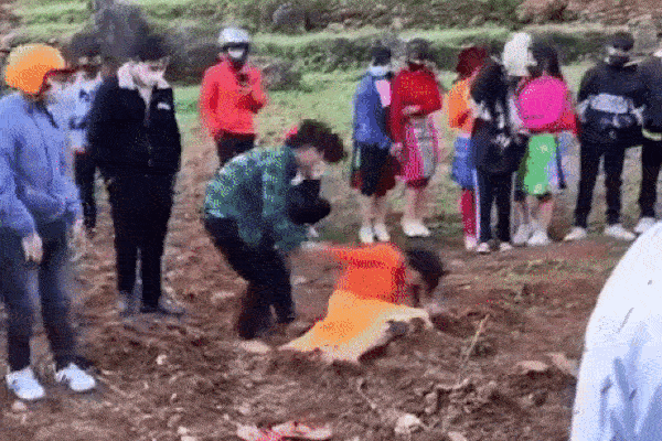 Tìm ra danh tính nam chính trong clip bắt vợ xôn xao Hà Giang-2