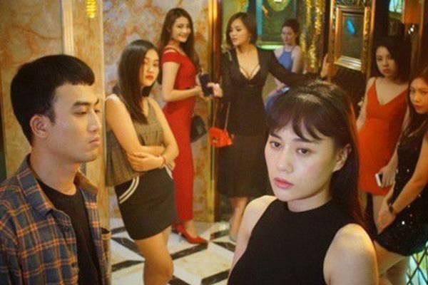 Những màn cưỡng hiếp rùng mình trên phim Việt-1