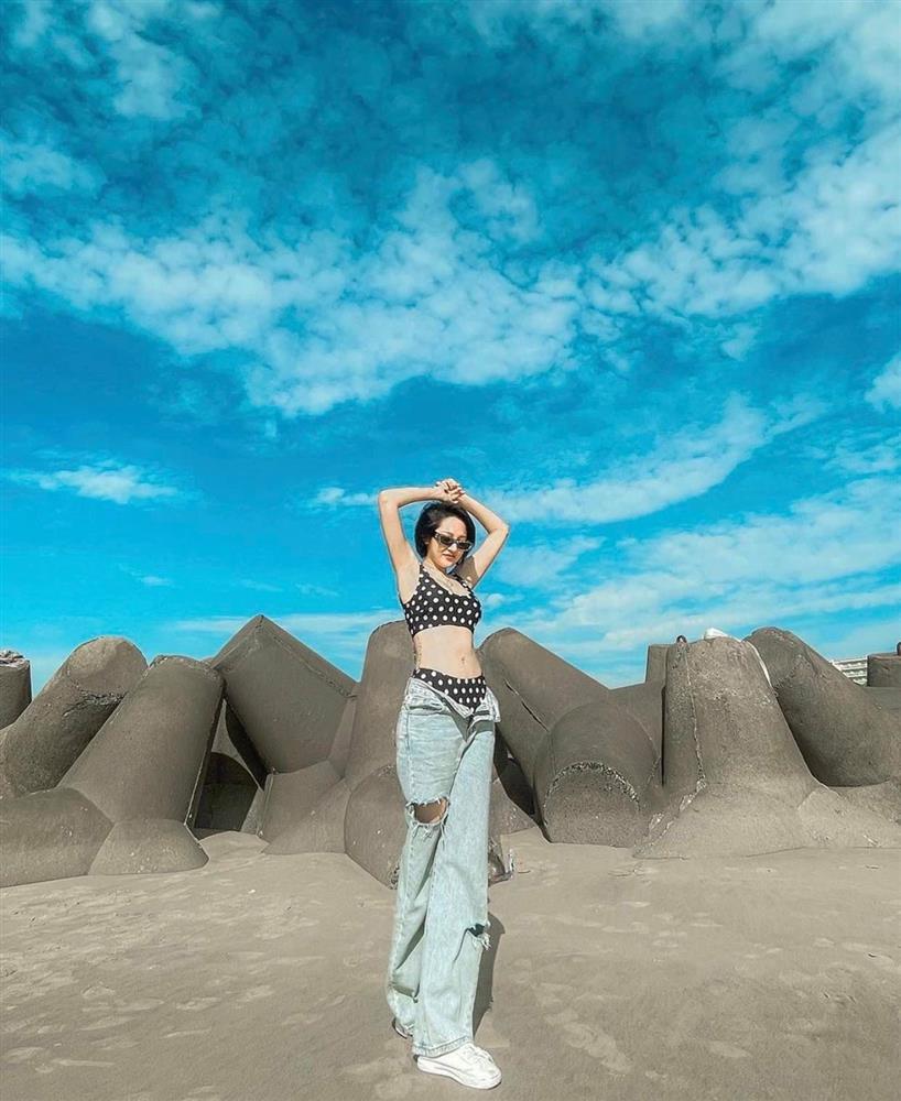 Quế Vân gây tranh cãi với mốt quần tụt hư hỏng hệt Ngọc Trinh-11