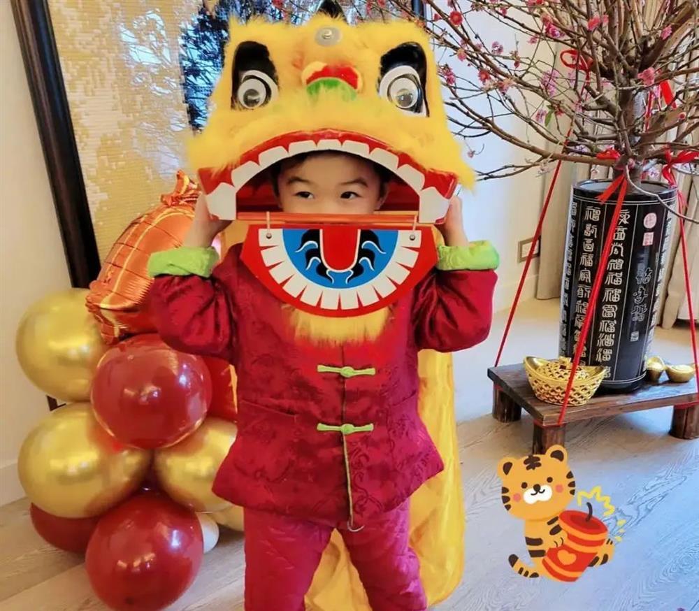 Tài tử TVB Tạ Thiên Hoa sự nghiệp tái lên hương, ở nhà trăm tỷ-1