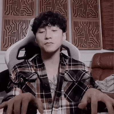 Sơn Tùng lên nhạc lì xì fan đầu năm-2