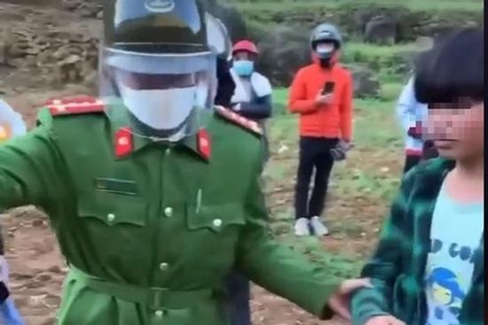 Tìm ra danh tính nam chính trong clip 'bắt vợ' xôn xao Hà Giang