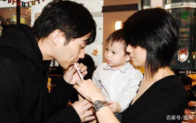 21 năm hôn nhân của Trương Trí Lâm - Viên Vịnh Nghi-9