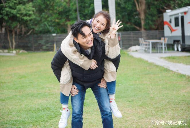 21 năm hôn nhân của Trương Trí Lâm - Viên Vịnh Nghi-7