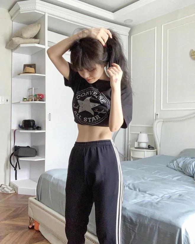 Ngọc Trinh, Han Sara và những mỹ nhân Việt eo con kiến 5X-4