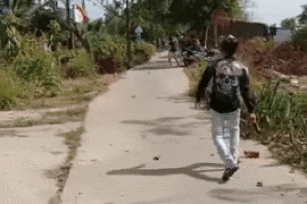 Clip: Hỗn chiến ở đám cưới, cầm chai bia ném nhau túi bụi