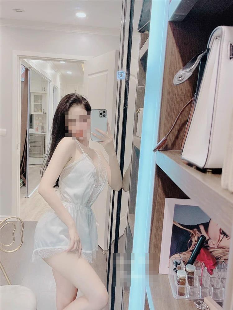 Body nóng rẫy của hot girl rủ rê chồng người chơi đồ tập thể-5