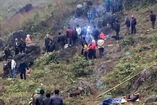 Thi thể bị phân xác dạt bờ sông, camera an ninh lộ sự thật sốc-3