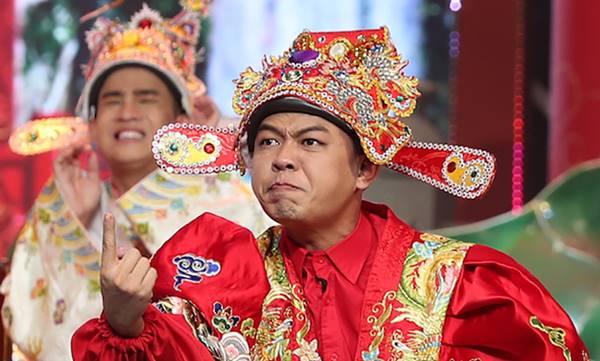 Hé lộ chuyện ê- kíp Táo Quân 2022 tri ân NSND Công Lý-4