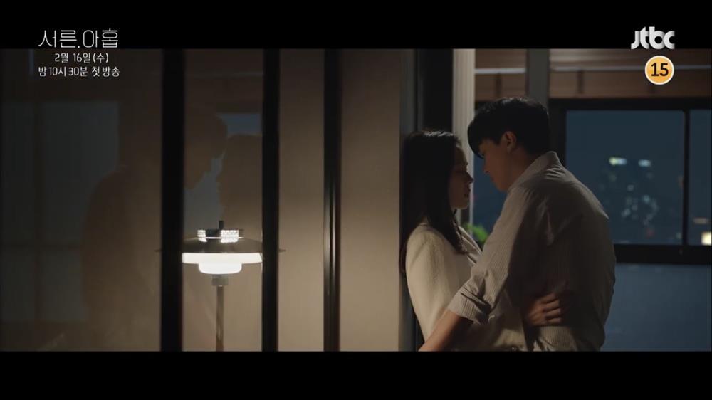 Bạn gái Hyun Bin thẳng thắn hỏi: Anh muốn ngủ với tôi đúng không?-6