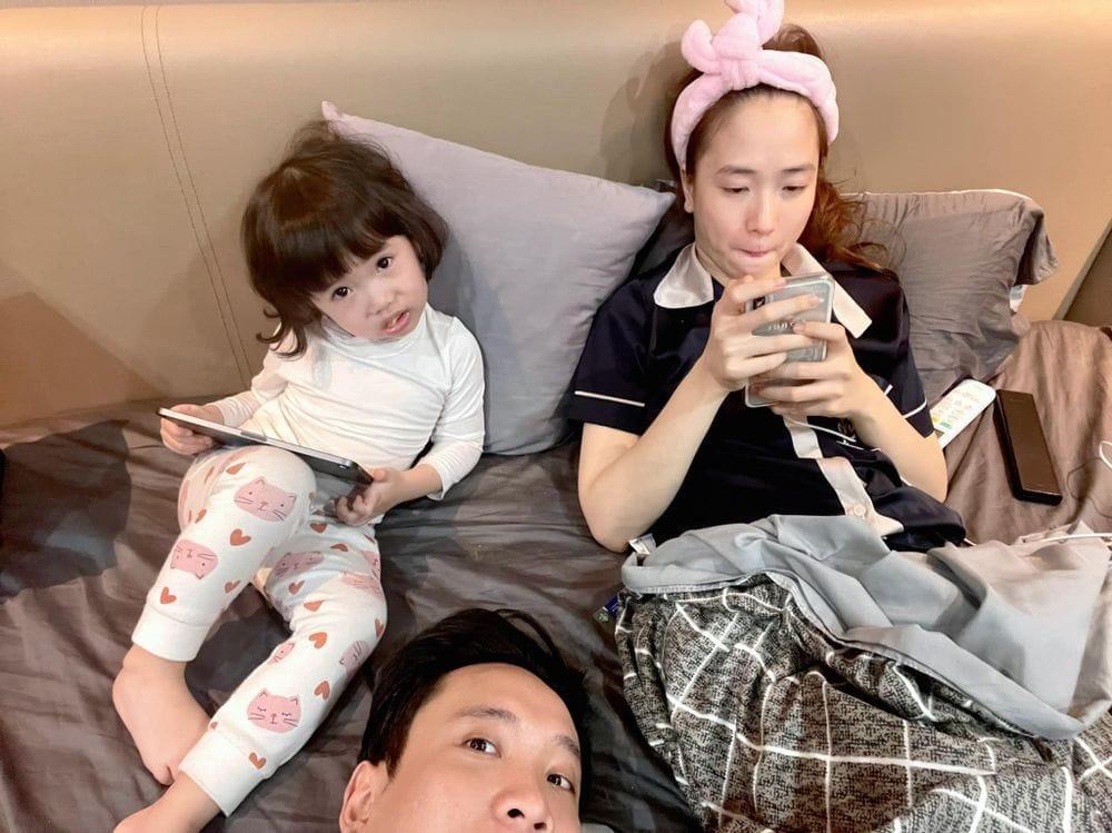 Vợ JustaTee thông báo tình hình sau 1 tuần cả nhà nhiễm COVID-19-3