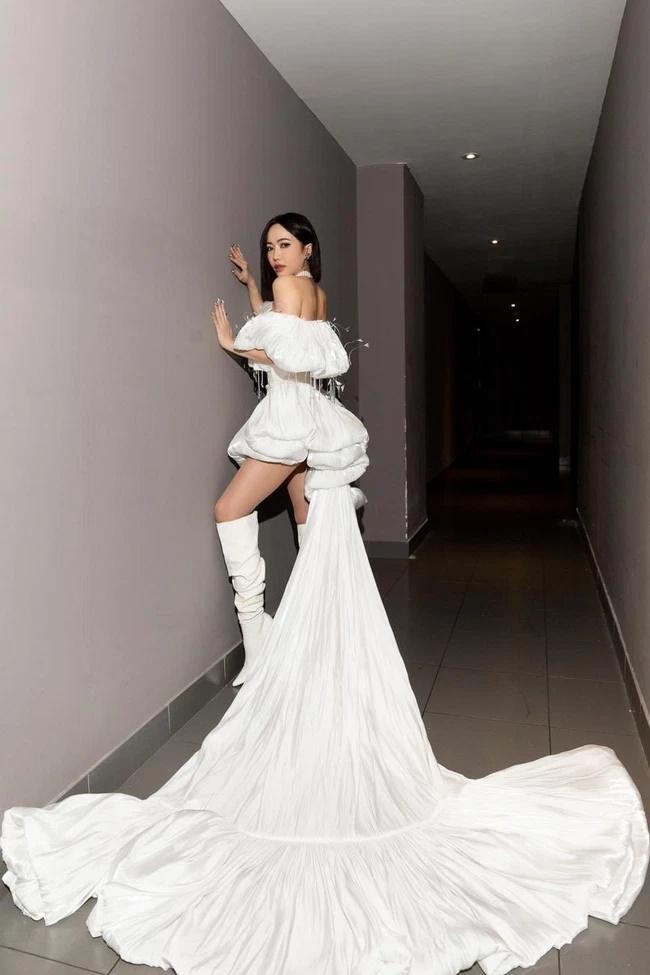 Chiếc đầm cồng kềnh dìm hàng Diệu Nhi là sản phẩm đạo nhái?-4