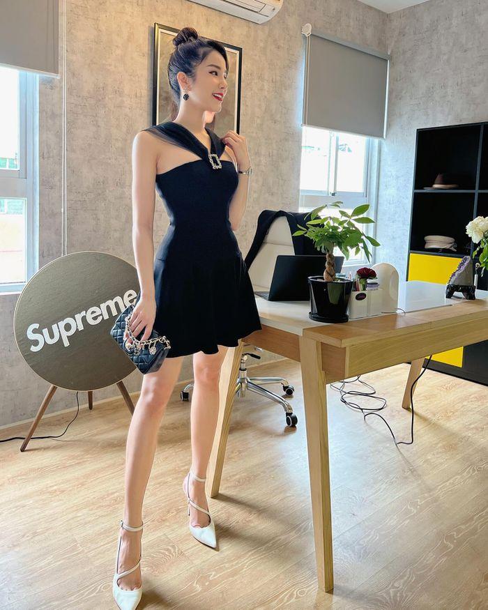 Vì sao Diệp Lâm Anh chẳng ham diện váy dài?-10