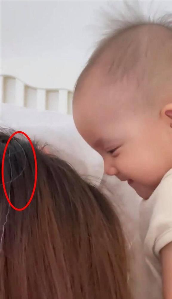 Mai Phương Thúy, Hà Hồ nói gì khi bị soi dấu hiệu lão hóa?-1