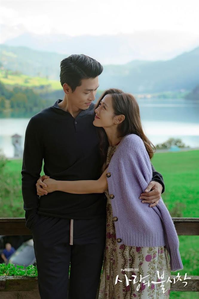 Hyun Bin - Son Ye Jin: Cặp đôi thế kỷ vững chắc từ màn ảnh-1