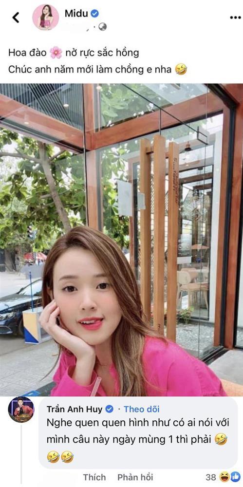 MC Anh Huy tiết lộ chuyện yêu đương sau clip cầu hôn Midu-4