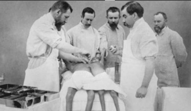 Cuộc sống vợ chồng của hai anh em dính liền thân kết hôn với cặp chị em song sinh-3