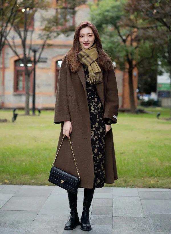 Tips mix váy hoa suông đẹp lung linh chị em nên nằm lòng-8