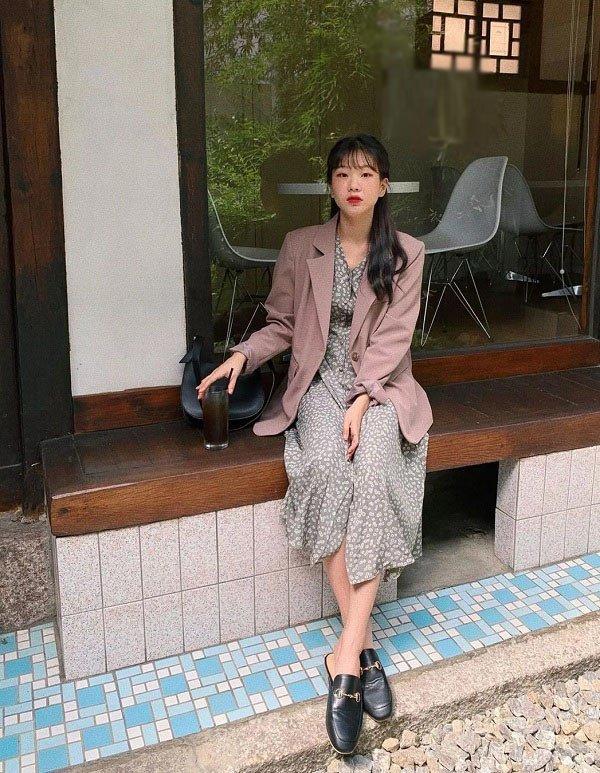 Tips mix váy hoa suông đẹp lung linh chị em nên nằm lòng-2