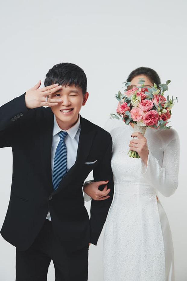 B Ray bất ngờ công khai bạn gái, tung loạt ảnh cưới đẹp như mơ-1