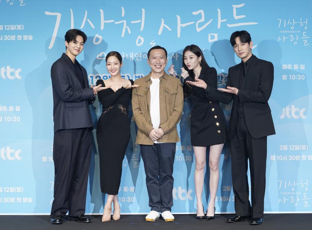 Park Min Young bức xúc vì bạn diễn phải hóa trai xấu-1